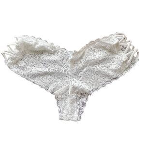Fredricks Of Hollywood Panties Medium‎ White Lace Stretch